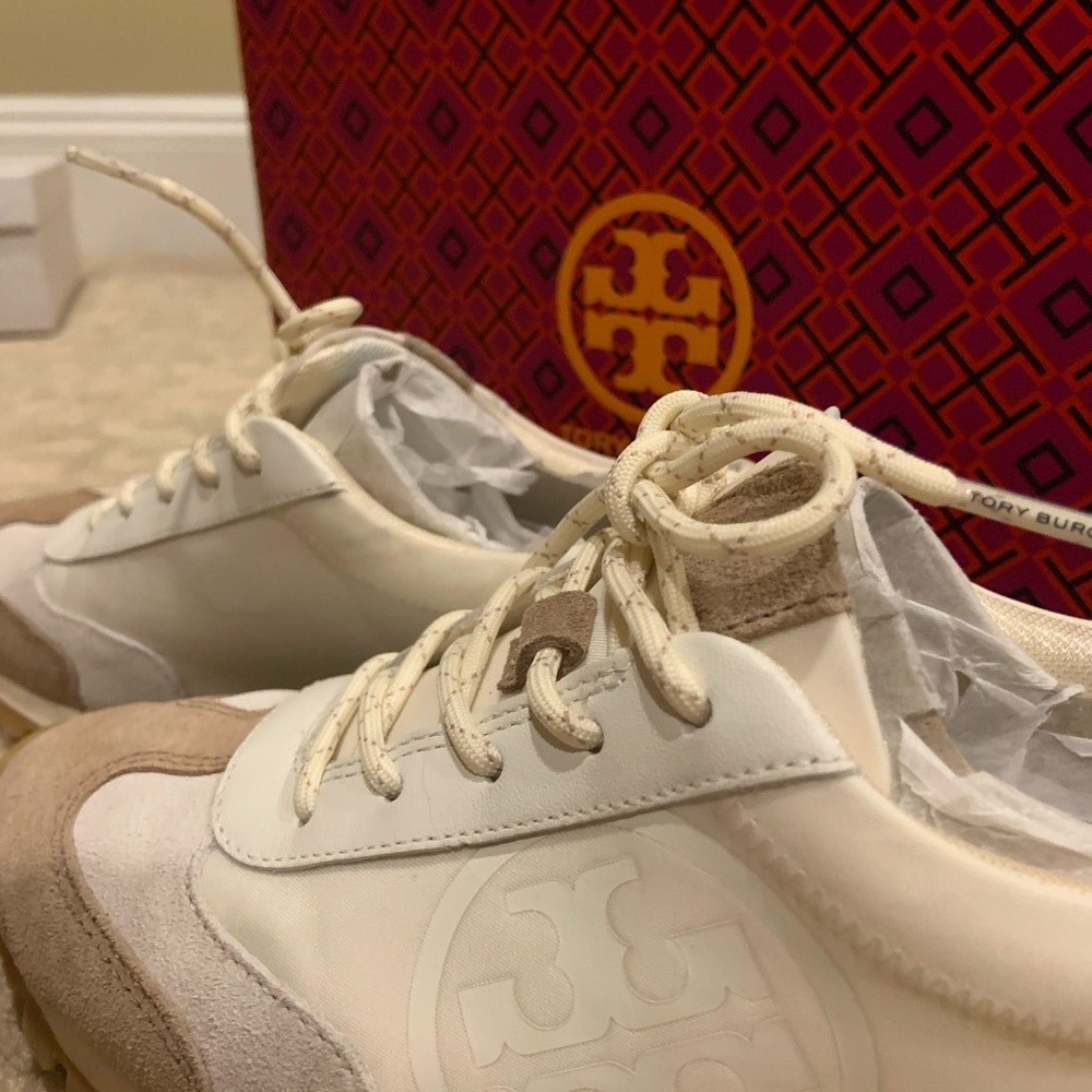 Tory Burch Sneakers - Picture 3 of 10